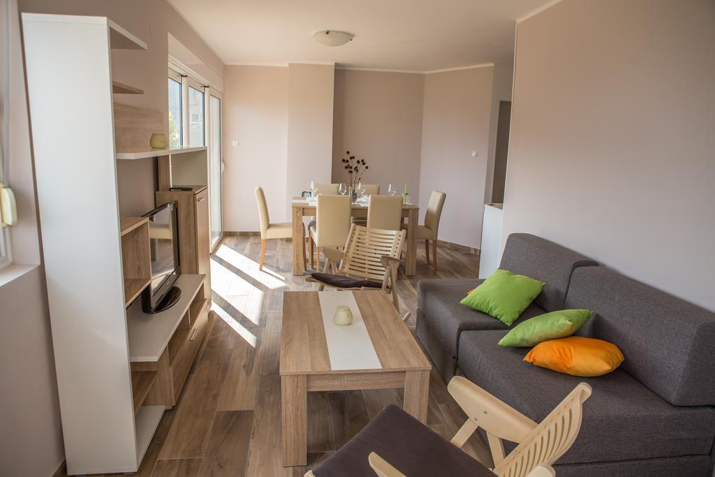 Apartments Bonaca ブドヴァ エクステリア 写真