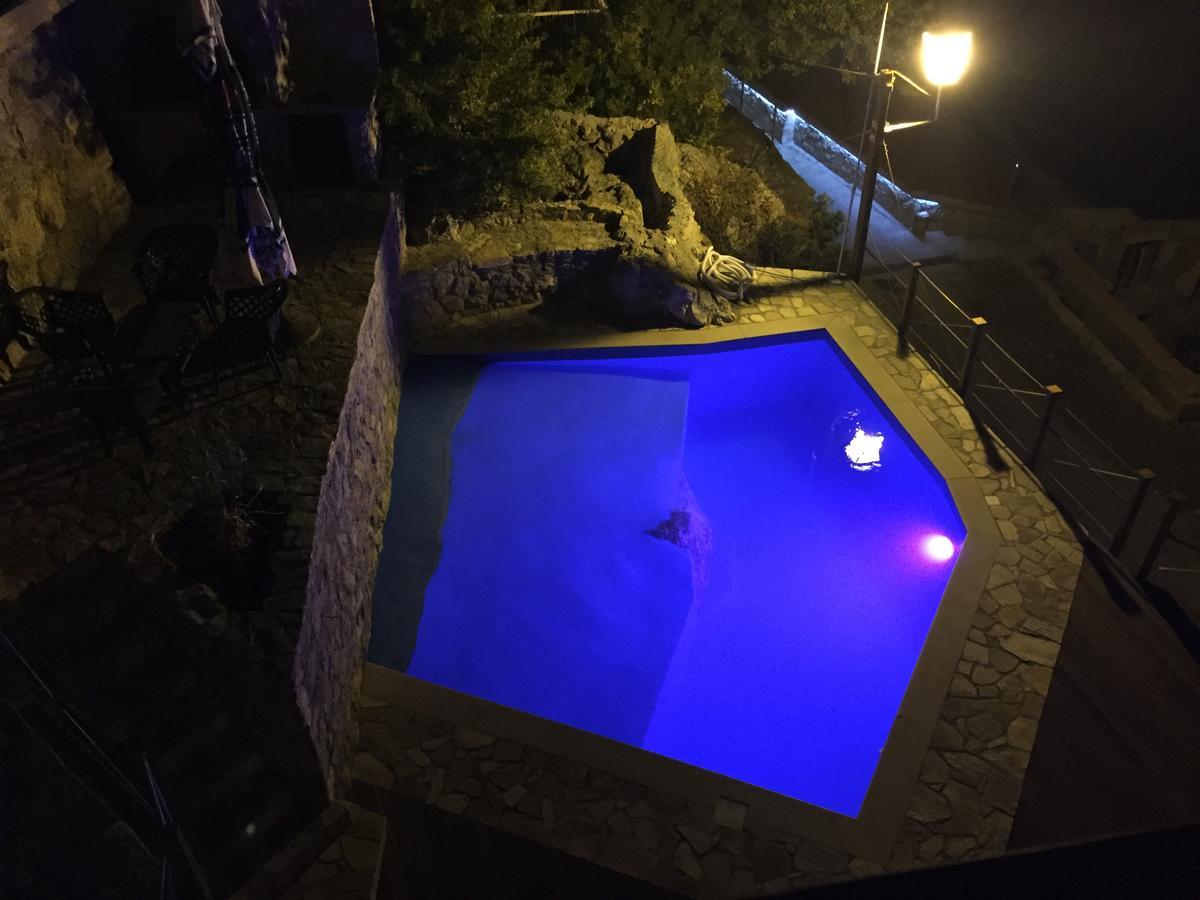 Apartments Bonaca ブドヴァ エクステリア 写真